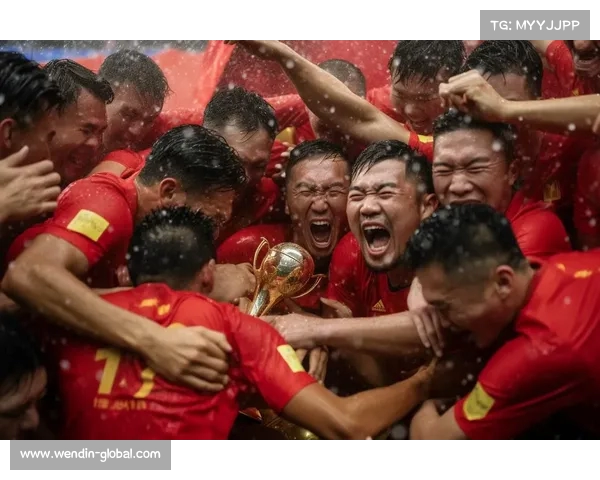 中国足球历史首次闯入世界杯的辉煌年份及其背后的故事 中国足球历史首次闯入世界杯的辉煌年份及其背后的故事
